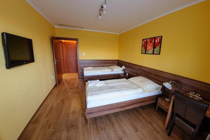 Penzion Havran Trencianska Turna Rom bilde